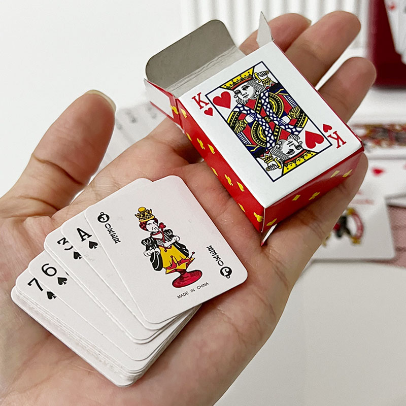 Party Games Juegos De Mesa - ไพ่โป๊กเกอร์ขนาดเล็ก 5 ชิ้น สำหรับงานเทศกาล ปาร์ตี้ เกมกระดาน